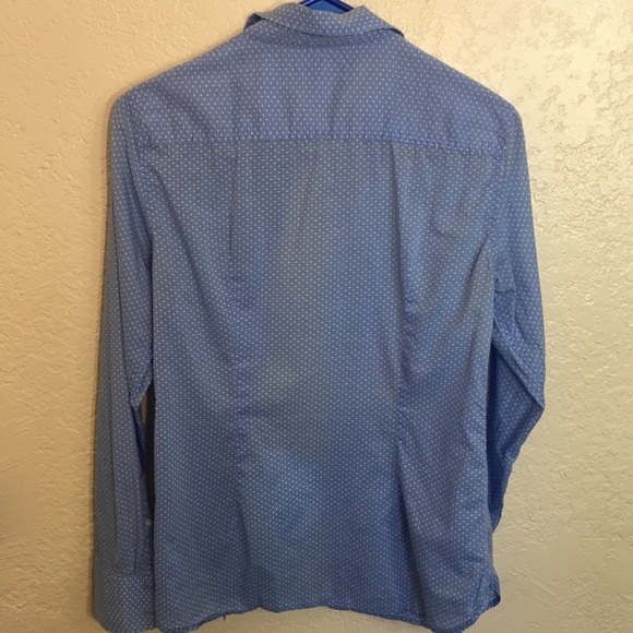 Gap M button down shirts - Picture 5 of 12